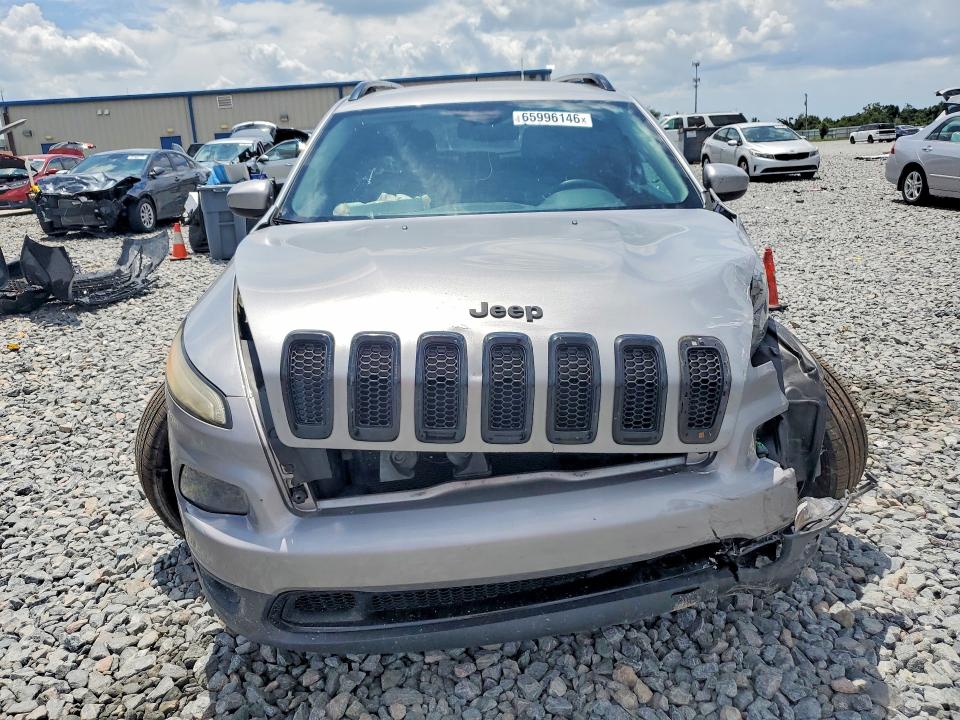 Photo 5 from auction – 2015 JEEP CHEROKEE with VIN 1C4PJLCS1FW781188