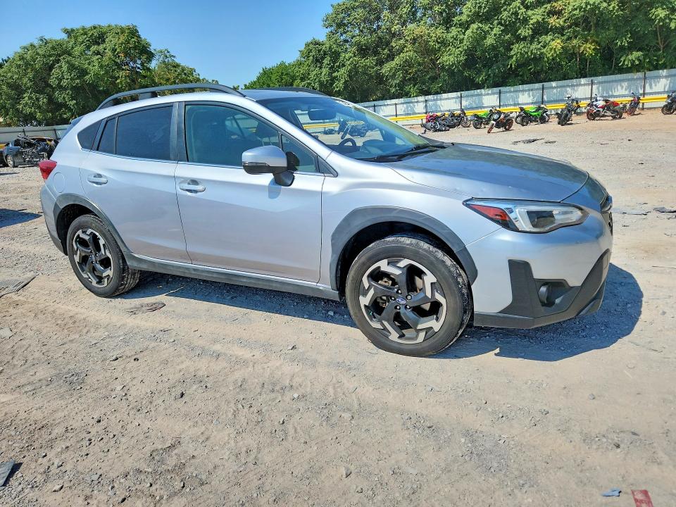 Photo 4 from auction – 2021 SUBARU CROSSTREK with VIN JF2GTHNC3M8245939