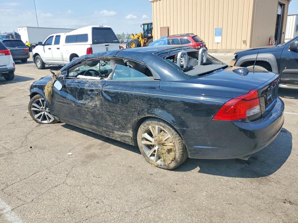 Photo 2 from auction – 2011 VOLVO C70 with VIN YV1672MC6BJ107292