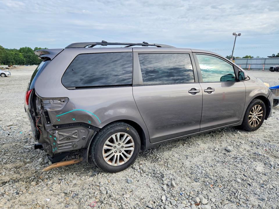 Photo 3 from auction – 2014 TOYOTA SIENNA with VIN 5TDYK3DC3ES433660