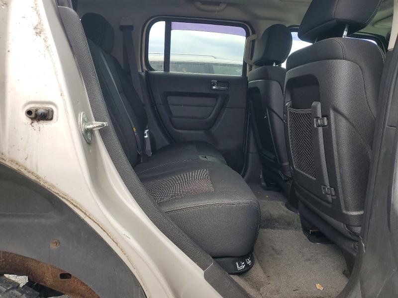 Photo 11 from auction – 2007 HUMMER H3 with VIN 5GTDN13E778114047