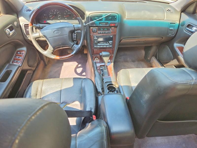 Photo 8 from auction – 1999 INFINITI I30 with VIN JNKCA21A8XT774579