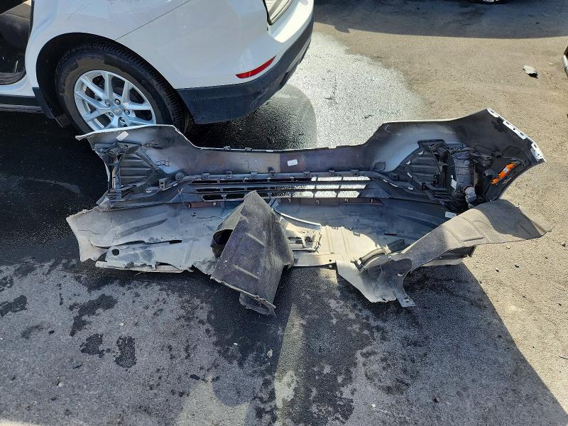 Photo 12 from auction – 2022 CHEVROLET EQUINOX with VIN 3GNAXKEV8NL249969