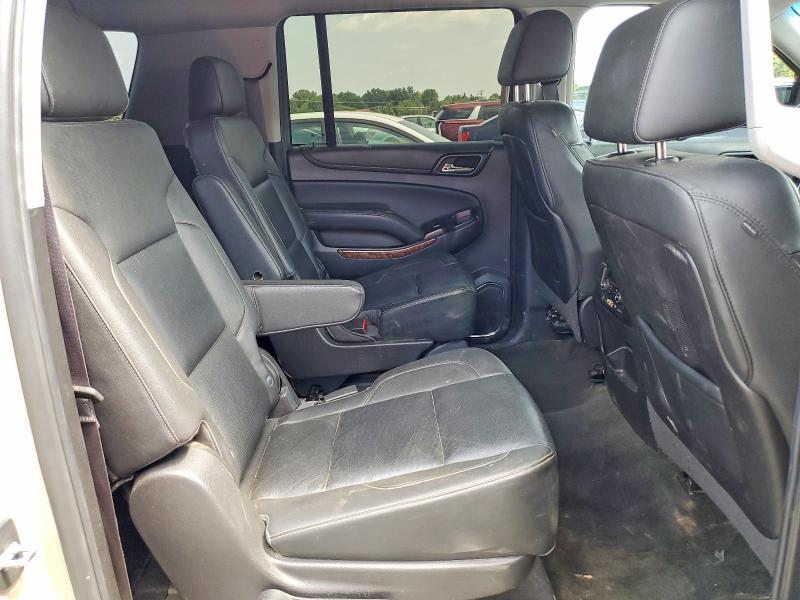 Photo 11 from auction – 2016 CHEVROLET SUBURBAN with VIN 1GNSKJKC6GR115456