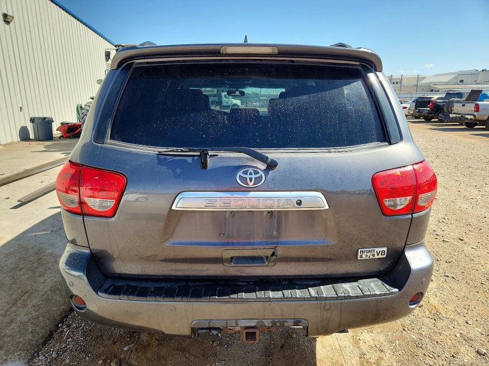 Photo 6 from auction – 2013 TOYOTA SEQUOIA with VIN 5TDKY5G11DS050163