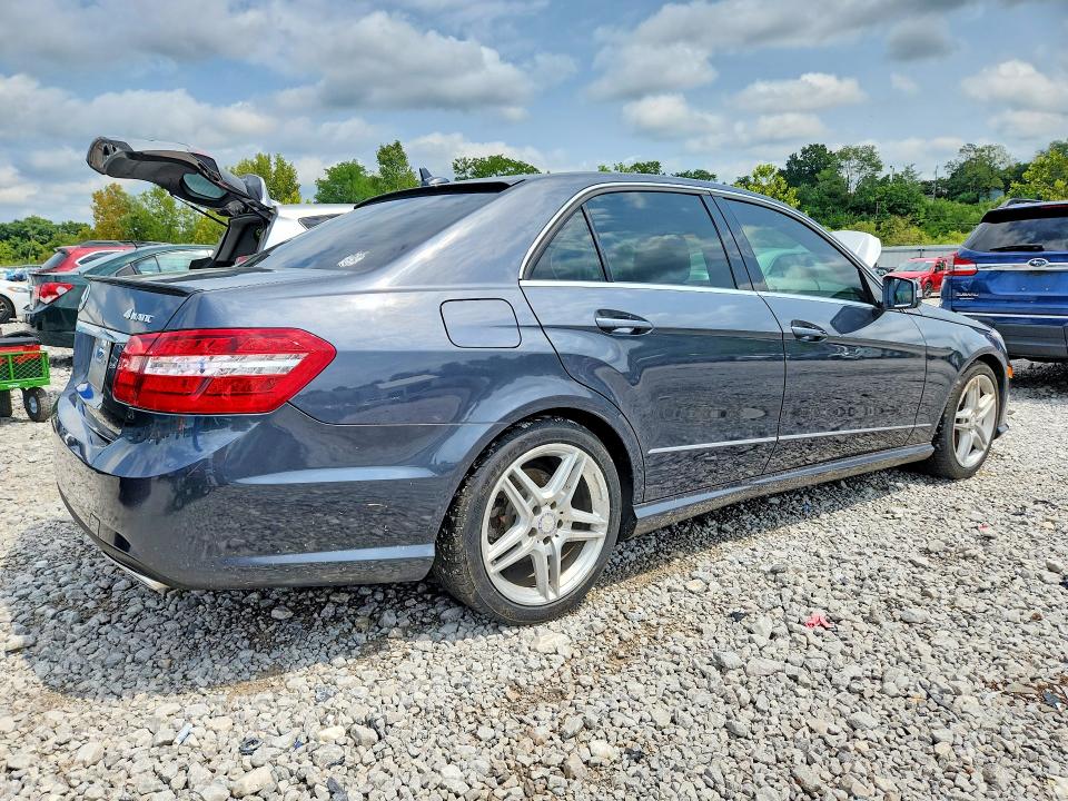 صورة رقم 3 من المزاد - 2013 MERCEDES-BENZ E مع VIN WDDHF8JB1DA694199