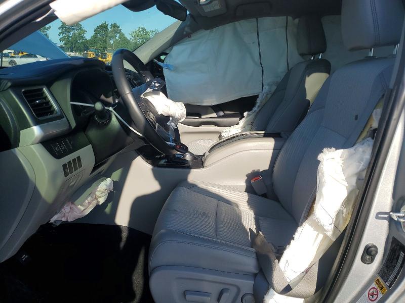 Photo 7 from auction – 2017 TOYOTA HIGHLANDER with VIN 5TDZZRFH1HS230993