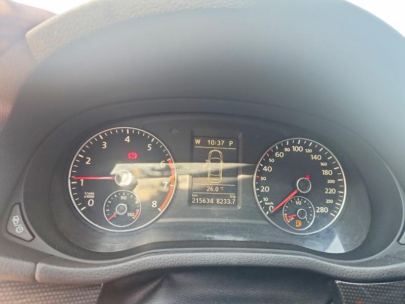 Photo 9 from auction – 2015 VOLKSWAGEN PASSAT with VIN 1VWBS7A33FC018291