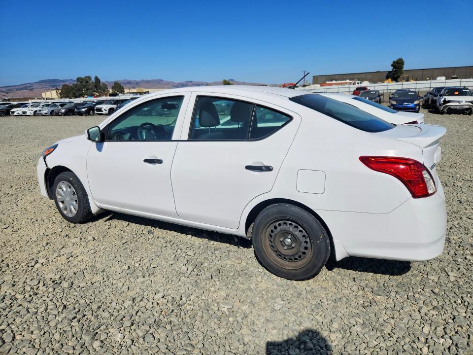 Photo 2 from auction – 2018 NISSAN VERSA with VIN 3N1CN7AP8JL888569