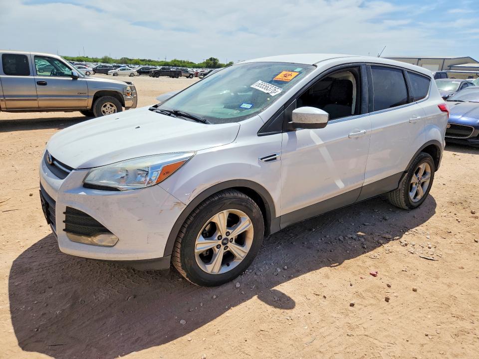 FORD ESCAPE 2016 with VIN 1FMCU0G79GUB52619 - Photo from auction