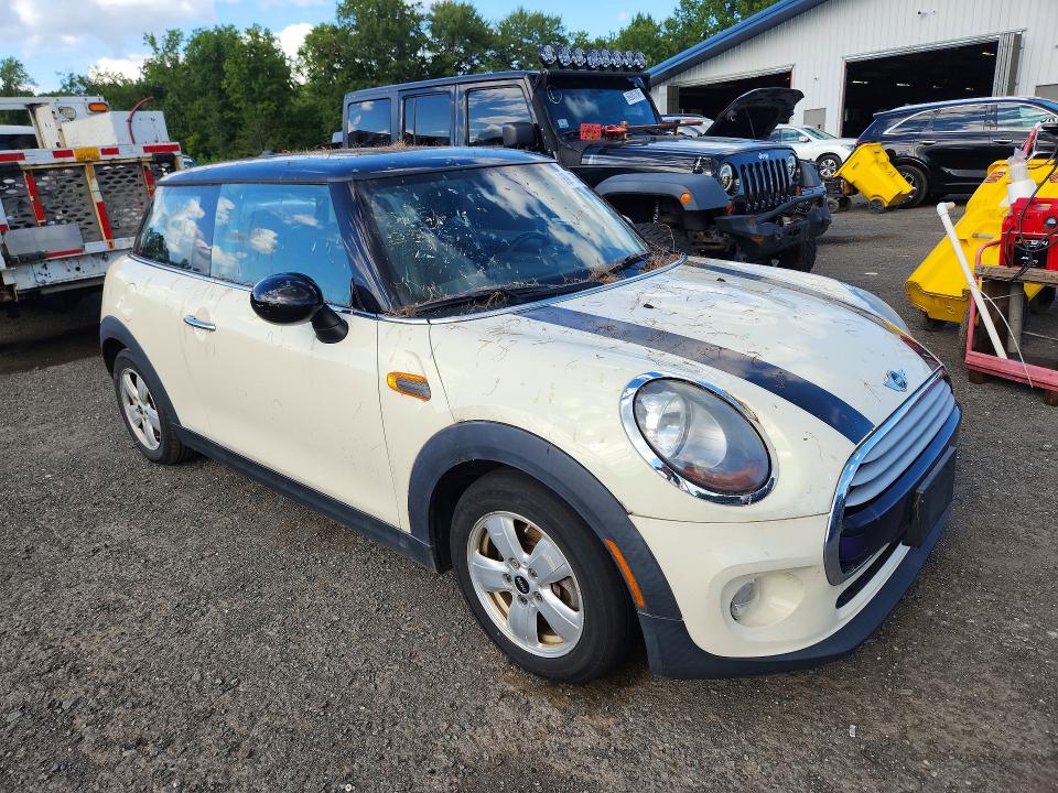 Photo 4 from auction – 2015 MINI COOPER with VIN WMWXM5C55FT973788