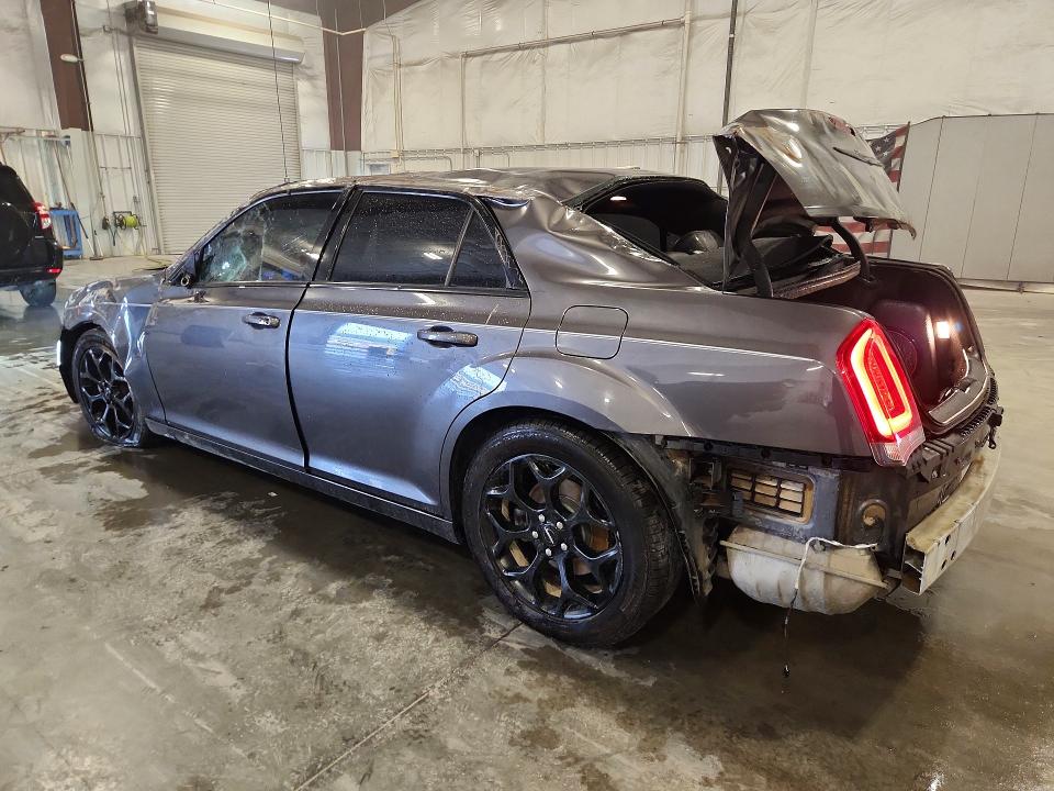 Photo 2 from auction – 2017 CHRYSLER 300 with VIN 2C3CCAGG4HH606944