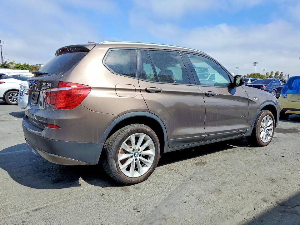 Photo 3 from auction – 2013 BMW X3 with VIN 5UXWX9C51D0D04172