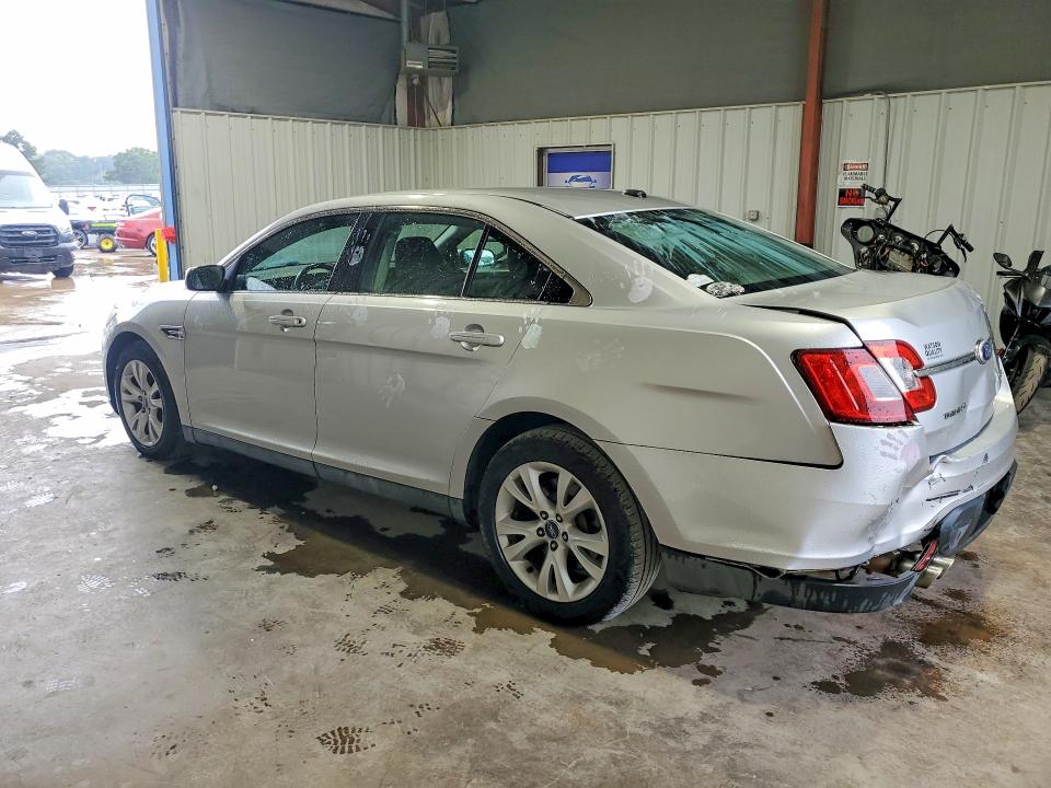Photo 2 from auction – 2011 FORD TAURUS with VIN 1FAHP2EW5BG182320
