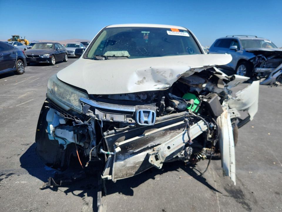 Zdjęcie 5 z aukcji – 2015 HONDA CR-V z VIN 5J6RM4H35FL024572