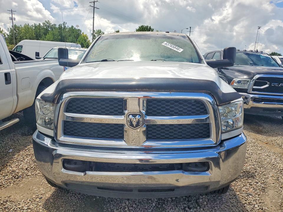 Photo 5 from auction – 2014 RAM 2500 with VIN 3C6UR5CLXEG263469