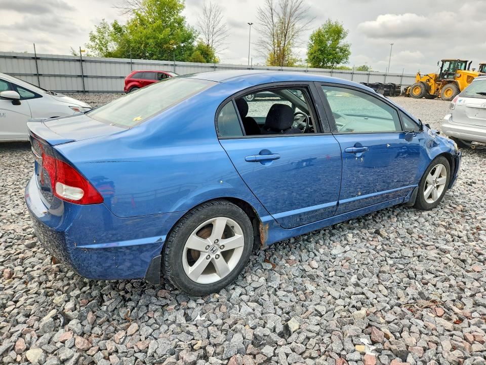 Photo 3 from auction – 2011 HONDA CIVIC with VIN 19XFA1F64BE022215