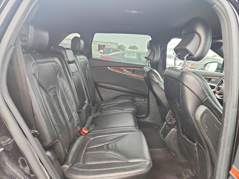 Photo 11 from auction – 2016 LINCOLN MKX with VIN 2LMTJ8KR0GBL77408