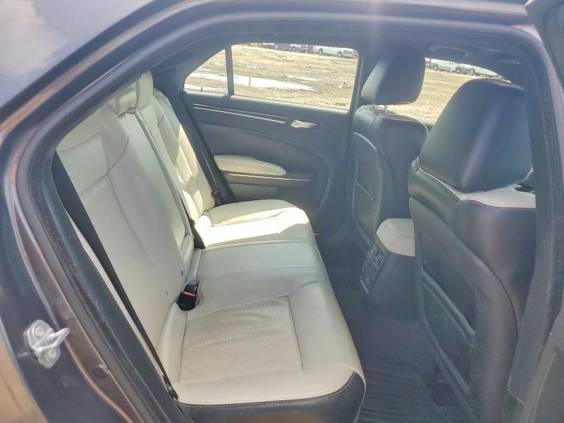 Photo 10 from auction – 2017 CHRYSLER 300 with VIN 2C3CCAGG0HH521941