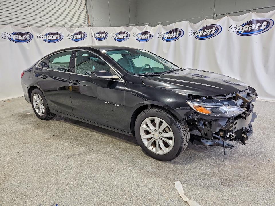 Photo 4 from auction – 2023 CHEVROLET MALIBU with VIN 1G1ZD5ST9PF216073