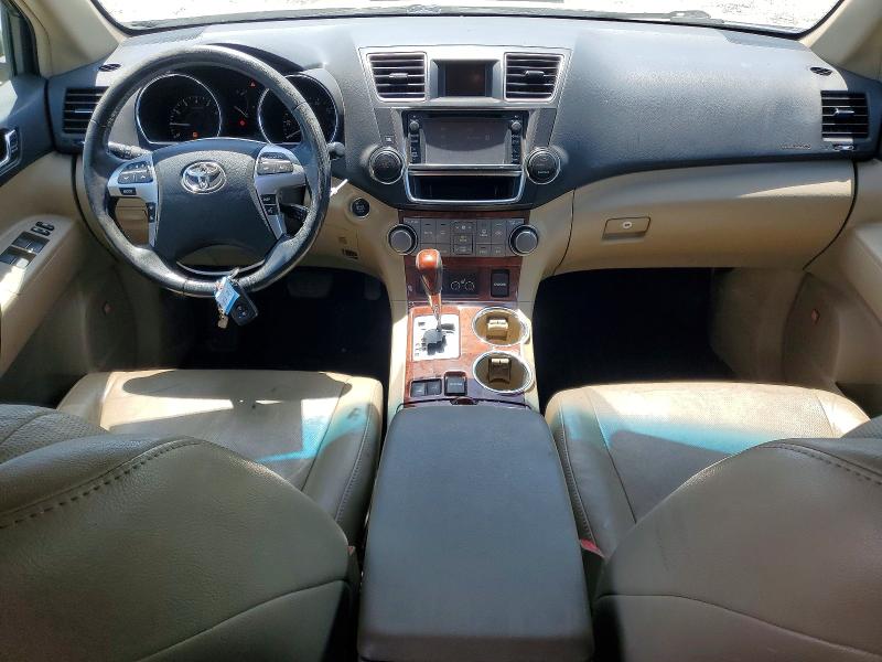 Photo 8 from auction – 2013 TOYOTA HIGHLANDER with VIN 5TDDK3EH5DS176766