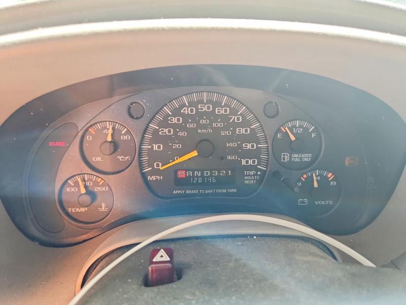 Photo 9 from auction – 2000 CHEVROLET ASTRO with VIN 1GNDM19W4YB178617