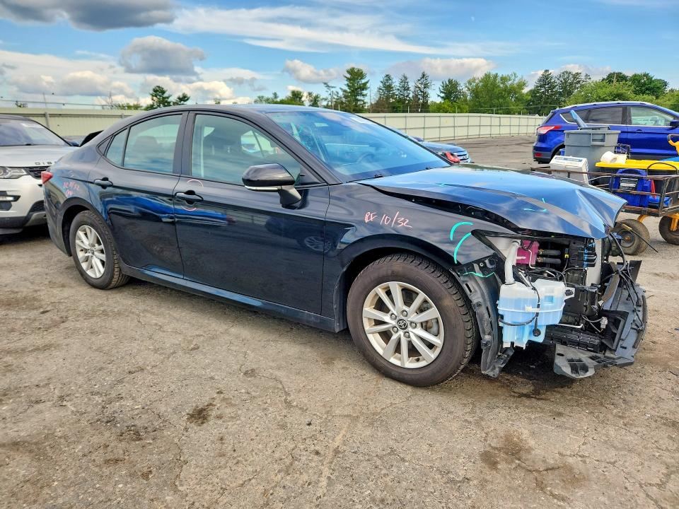 Foto 4 de la subasta – 2025 TOYOTA CAMRY con VIN 4T1DAACK4SU501594
