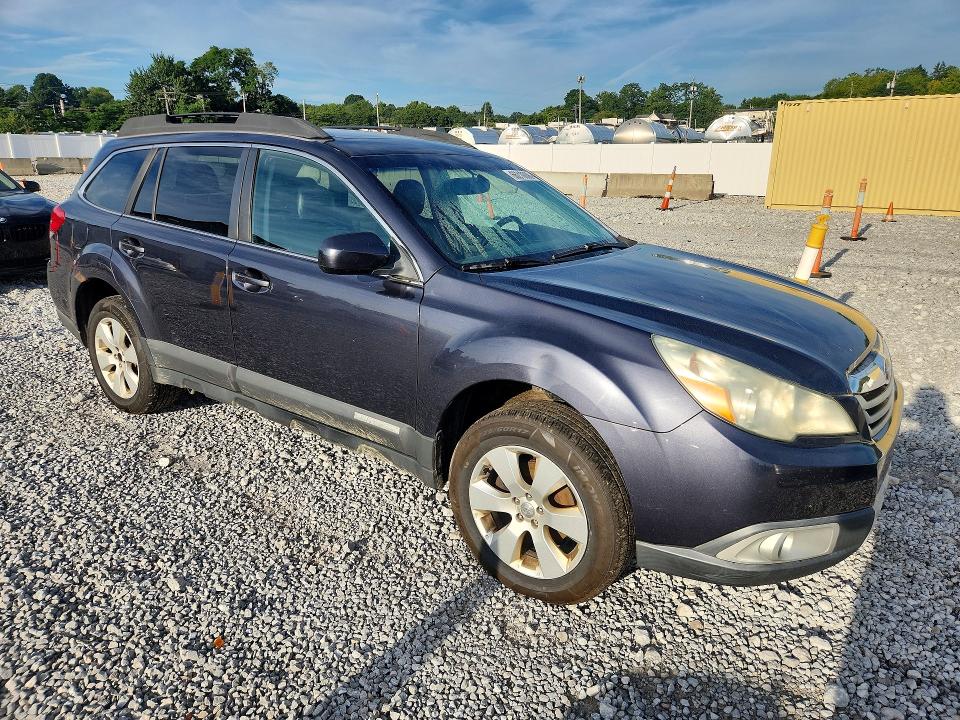 Photo 4 from auction – 2011 SUBARU OUTBACK with VIN 4S4BRBKCXB3341680