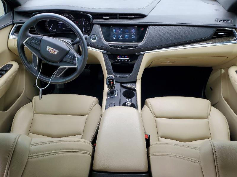 Photo 8 from auction – 2017 CADILLAC XT5 with VIN 1GYKNARS8HZ173044
