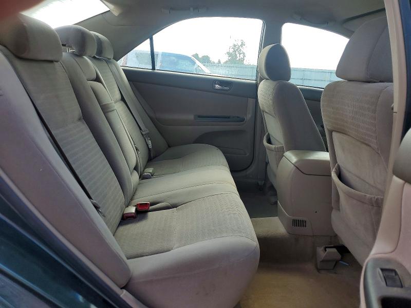 Photo 10 from auction – 2005 TOYOTA CAMRY with VIN 4T1BE32K85U402015