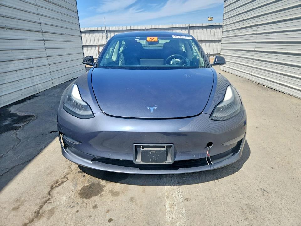 صورة رقم 5 من المزاد - 2022 TESLA MODEL 3 مع VIN 5YJ3E1EB8NF299034