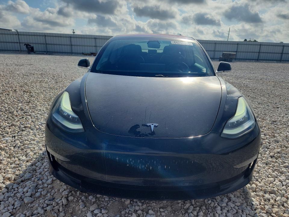 Photo 5 from auction – 2019 TESLA MODEL 3 with VIN 5YJ3E1EBXKF193390