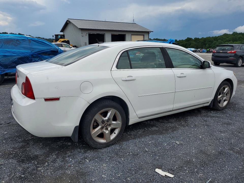 Photo 3 from auction – 2010 CHEVROLET MALIBU with VIN 1G1ZC5EB2AF182815