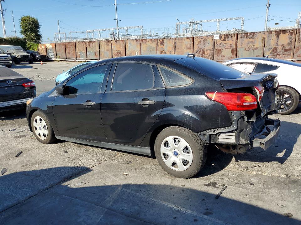 Photo 2 from auction – 2016 FORD FOCUS with VIN 1FADP3E25GL362333