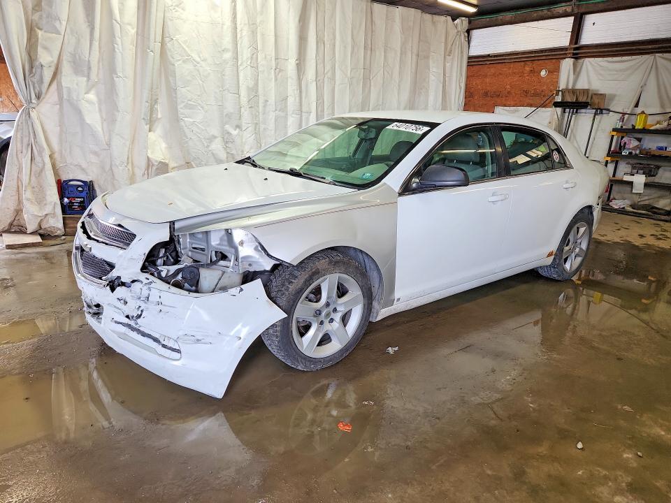 CHEVROLET MALIBU 2010 with VIN 3GKALTEV2LL182197 - Photo from auction