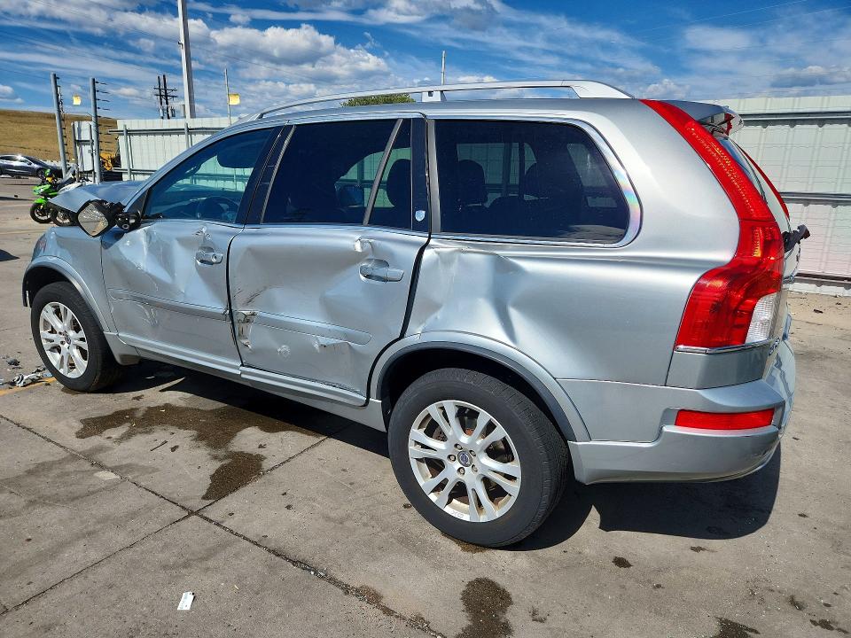 Photo 2 from auction – 2013 VOLVO XC90 with VIN YV4952CZ3D1634639