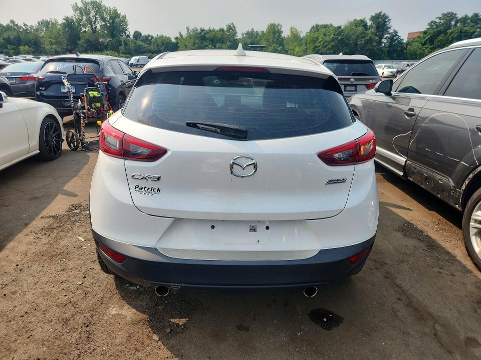 Photo 6 from auction – 2018 MAZDA CX-3 with VIN JM1DKFC78J0311989