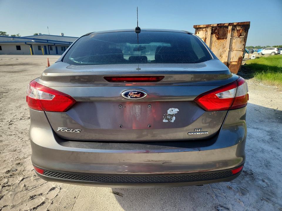 Photo 6 from auction – 2013 FORD FOCUS with VIN 1FADP3F28DL269753