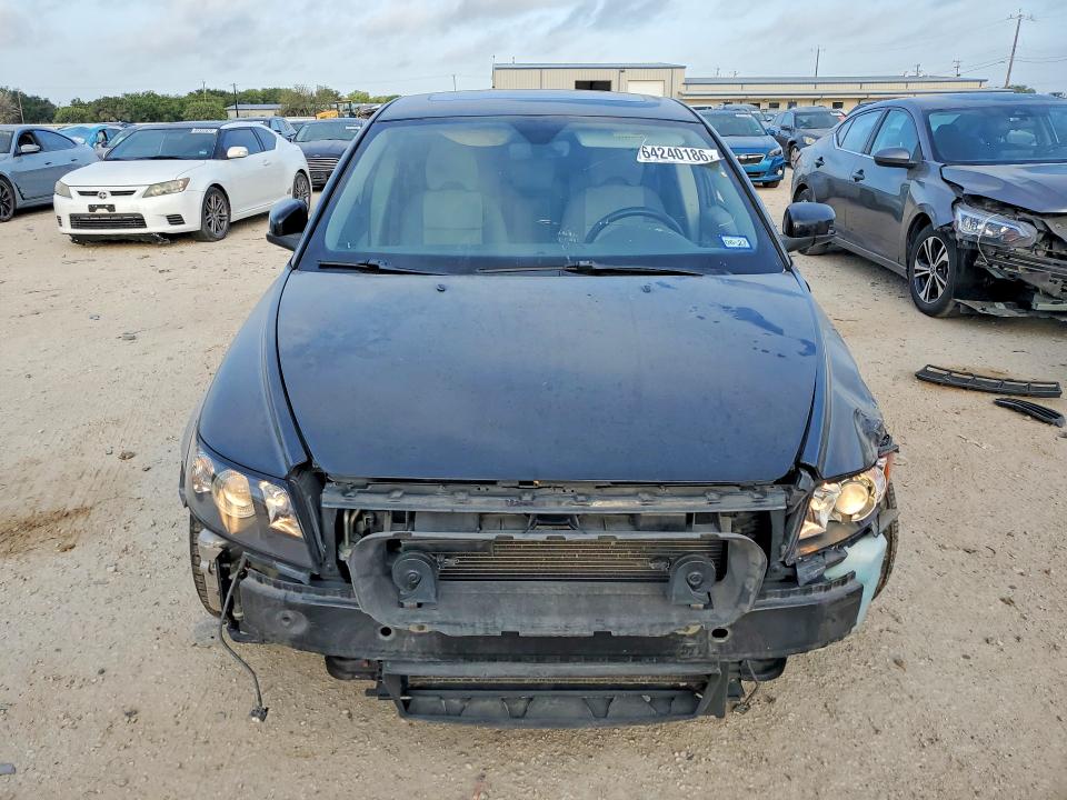 Zdjęcie 5 z aukcji – 2007 VOLVO S40 z VIN YV1MS382472311782