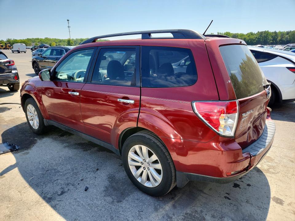 Photo 2 from auction – 2012 SUBARU FORESTER with VIN JF2SHADC6CH412894
