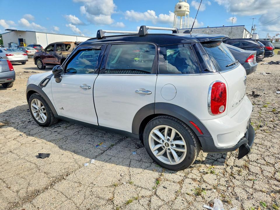 Photo 2 from auction – 2014 MINI COOPER with VIN WMWZC5C52EWM16796