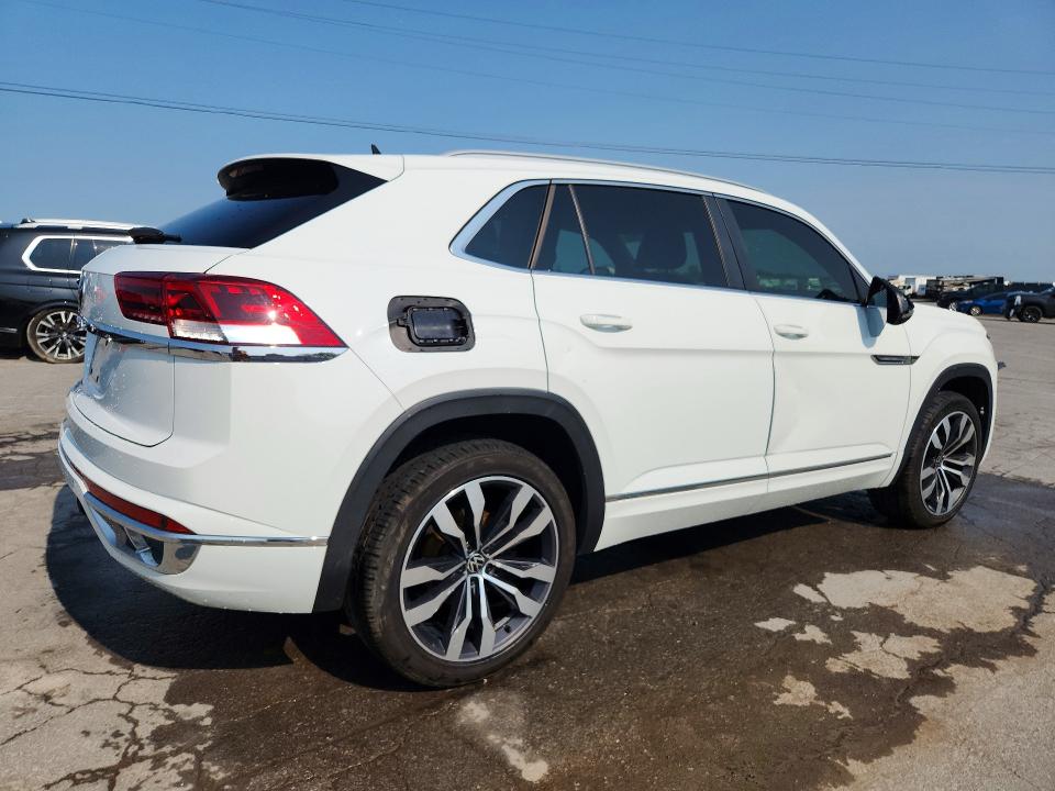 Photo 3 from auction – 2021 VOLKSWAGEN ATLAS CROSS SPORT with VIN 1V2CE2CA2MC217695