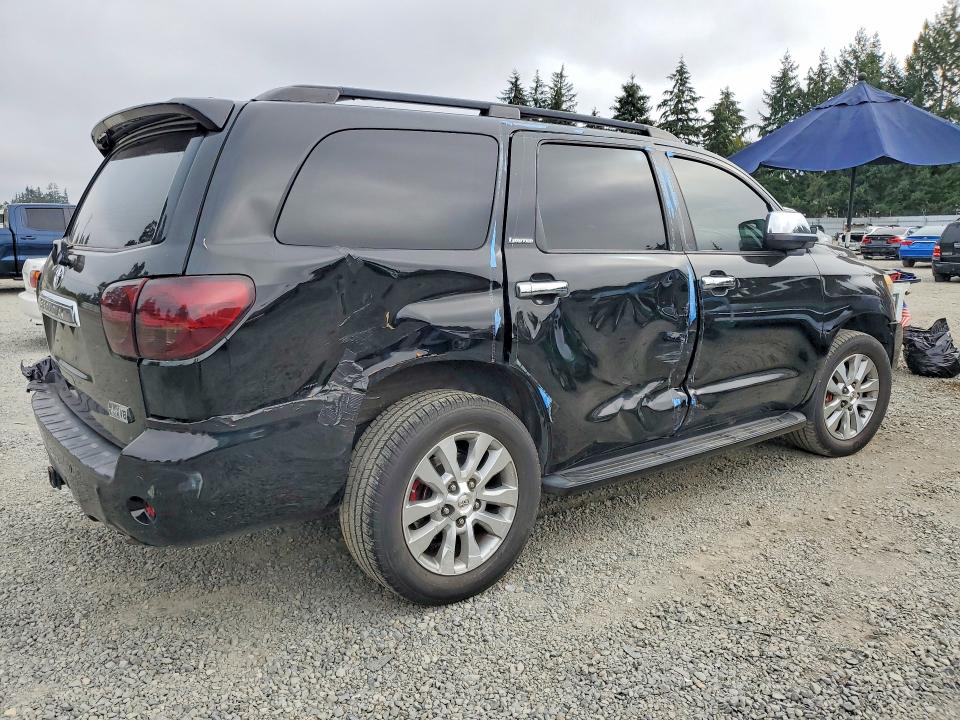 Photo 3 from auction – 2013 TOYOTA SEQUOIA with VIN 5TDJY5G11DS079433