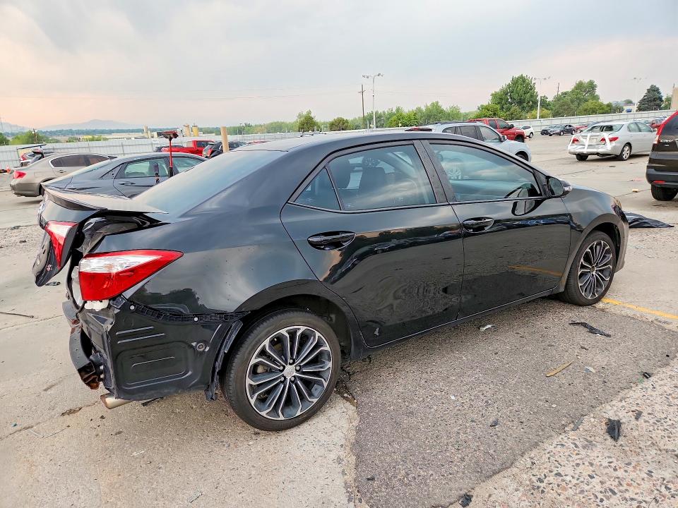 Photo 3 from auction – 2015 TOYOTA COROLLA with VIN 2T1BURHE4FC303010