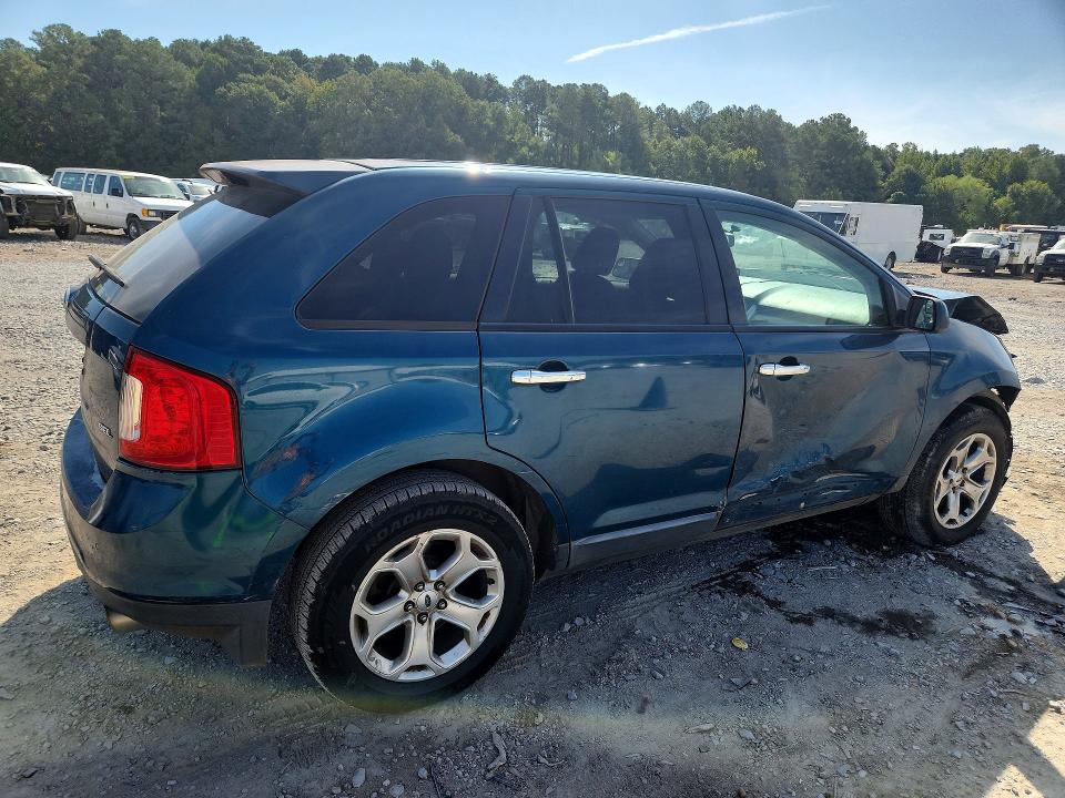 Photo 3 from auction – 2011 FORD EDGE with VIN 2FMDK3JC6BBA88183