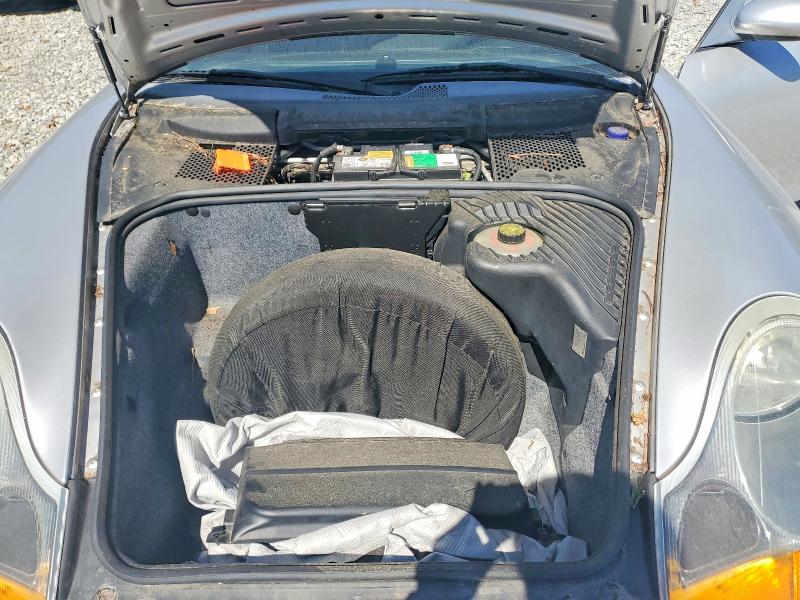 Photo 11 from auction – 1998 PORSCHE BOXSTER with VIN WP0CA2989WU622600