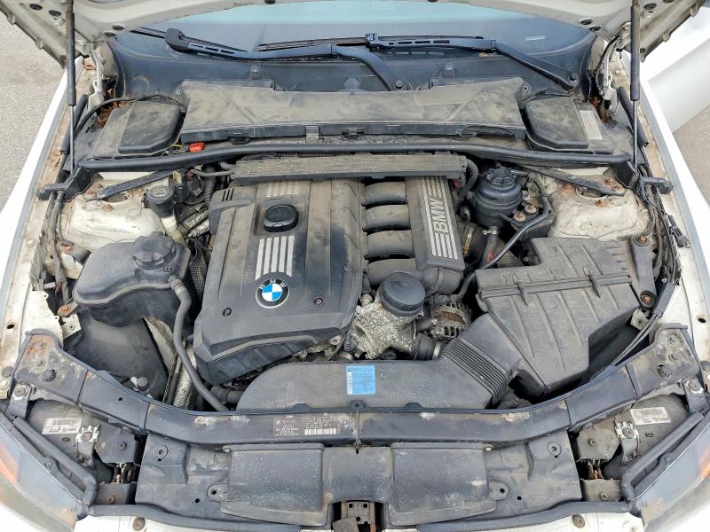 Photo 11 from auction – 2007 BMW 328 with VIN WBAVC93517KZ71514