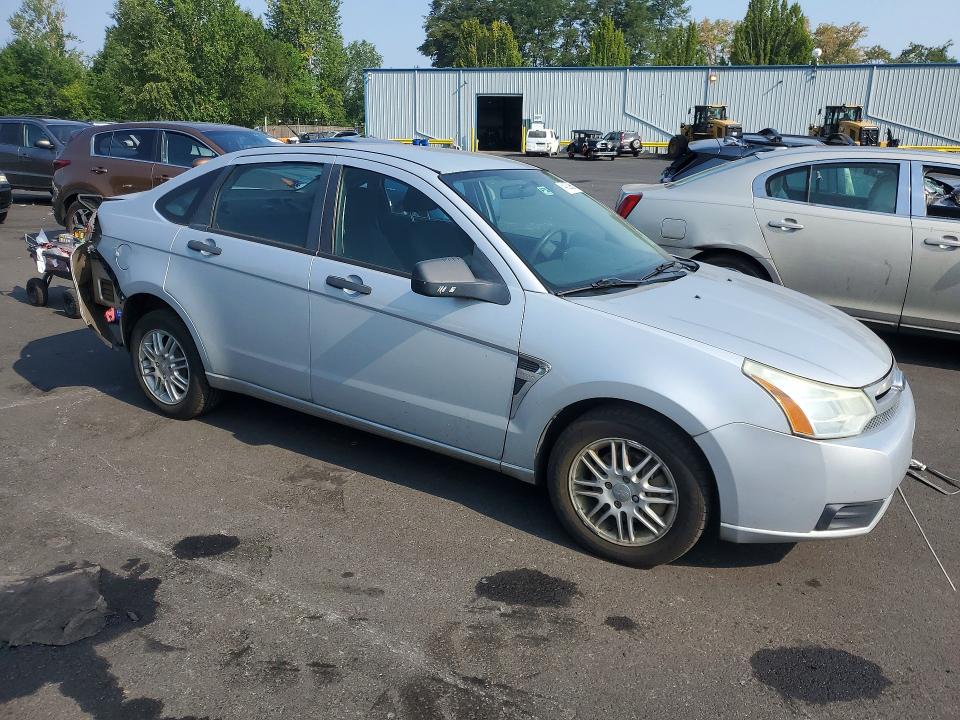 Zdjęcie 4 z aukcji – 2008 FORD FOCUS z VIN 1FAHP35NX8W126594