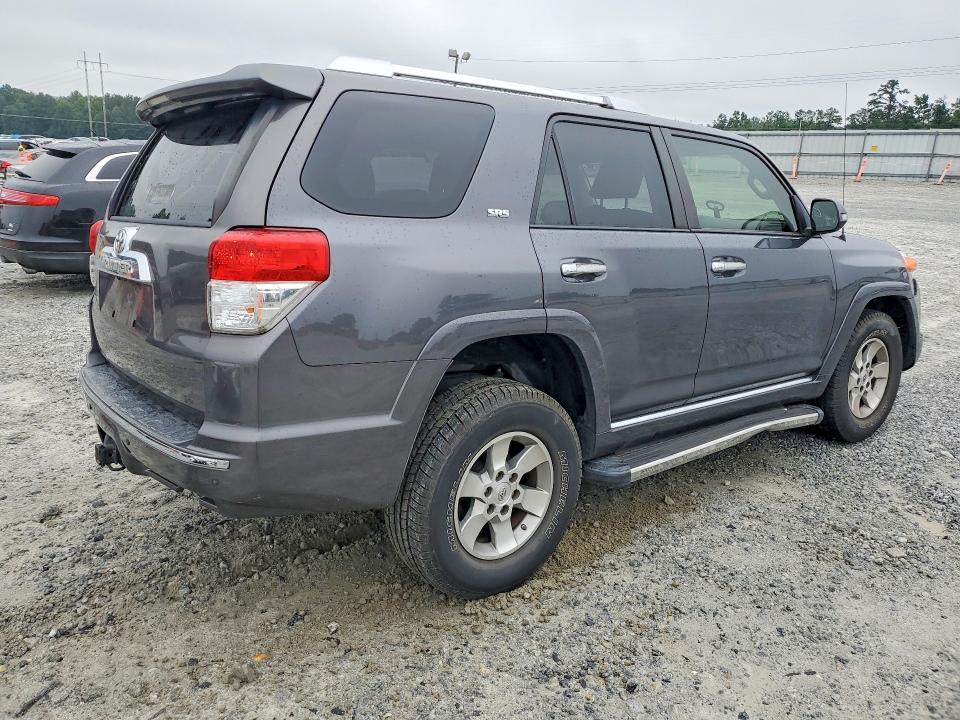 Photo 3 from auction – 2013 TOYOTA 4RUNNER with VIN JTEZU5JR4D5052659