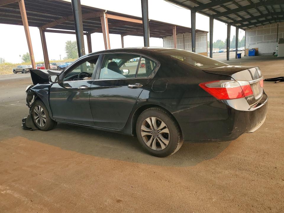 Photo 2 from auction – 2015 HONDA ACCORD with VIN 1HGCR2F34FA160547